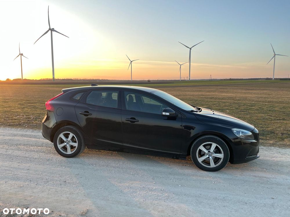 Volvo V40 - 9