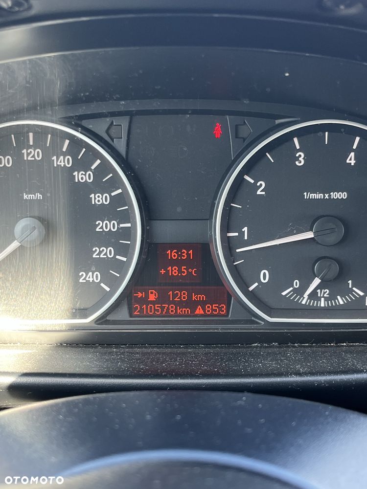 BMW Seria 1 - 8