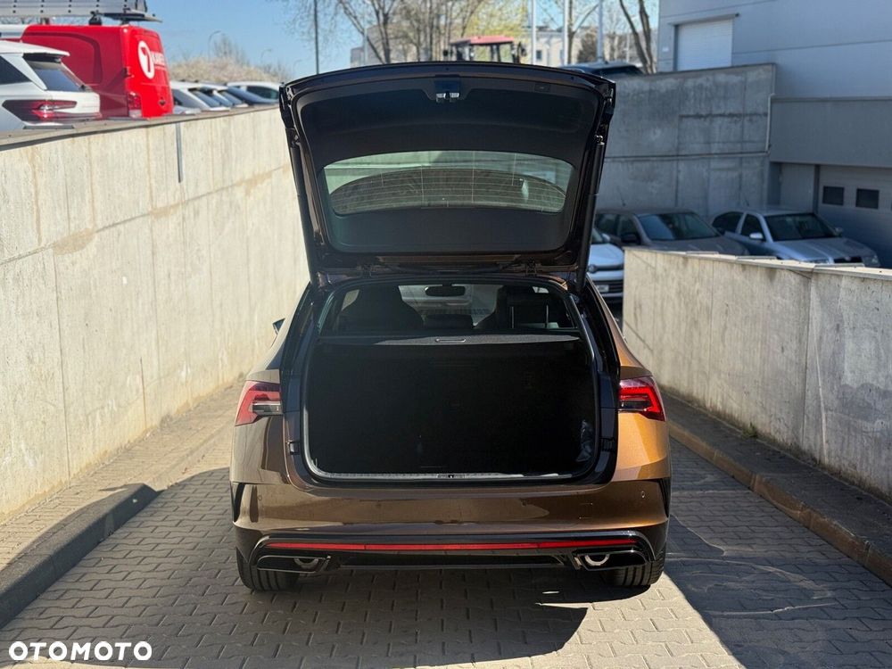 Skoda Octavia 2.0 TSI RS DSG - 8