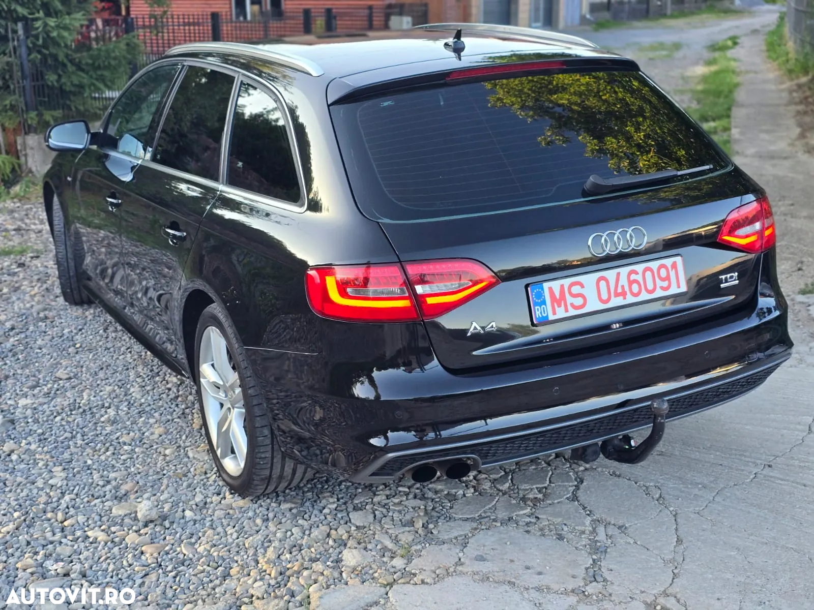 Audi A4 Avant 2.0 TDI quattro - 2