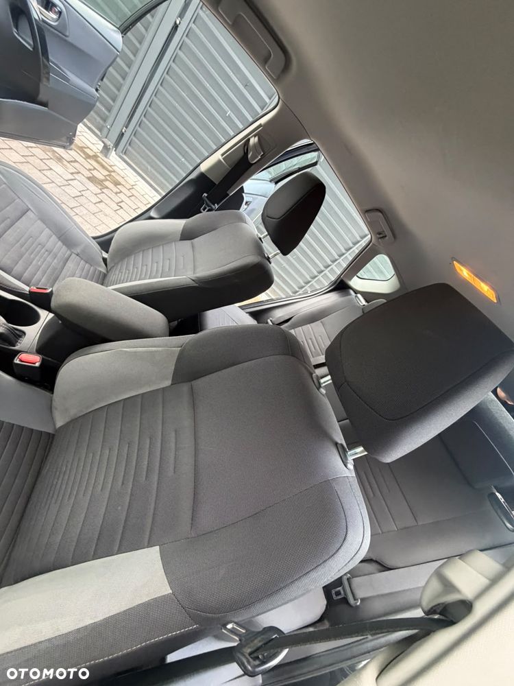 Toyota Auris 1.6 Classic Plus - 14