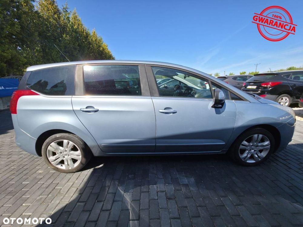 Peugeot 5008 - 13
