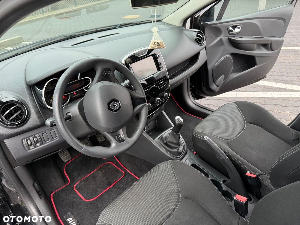Renault Clio 1.2 16V Authentique - 12