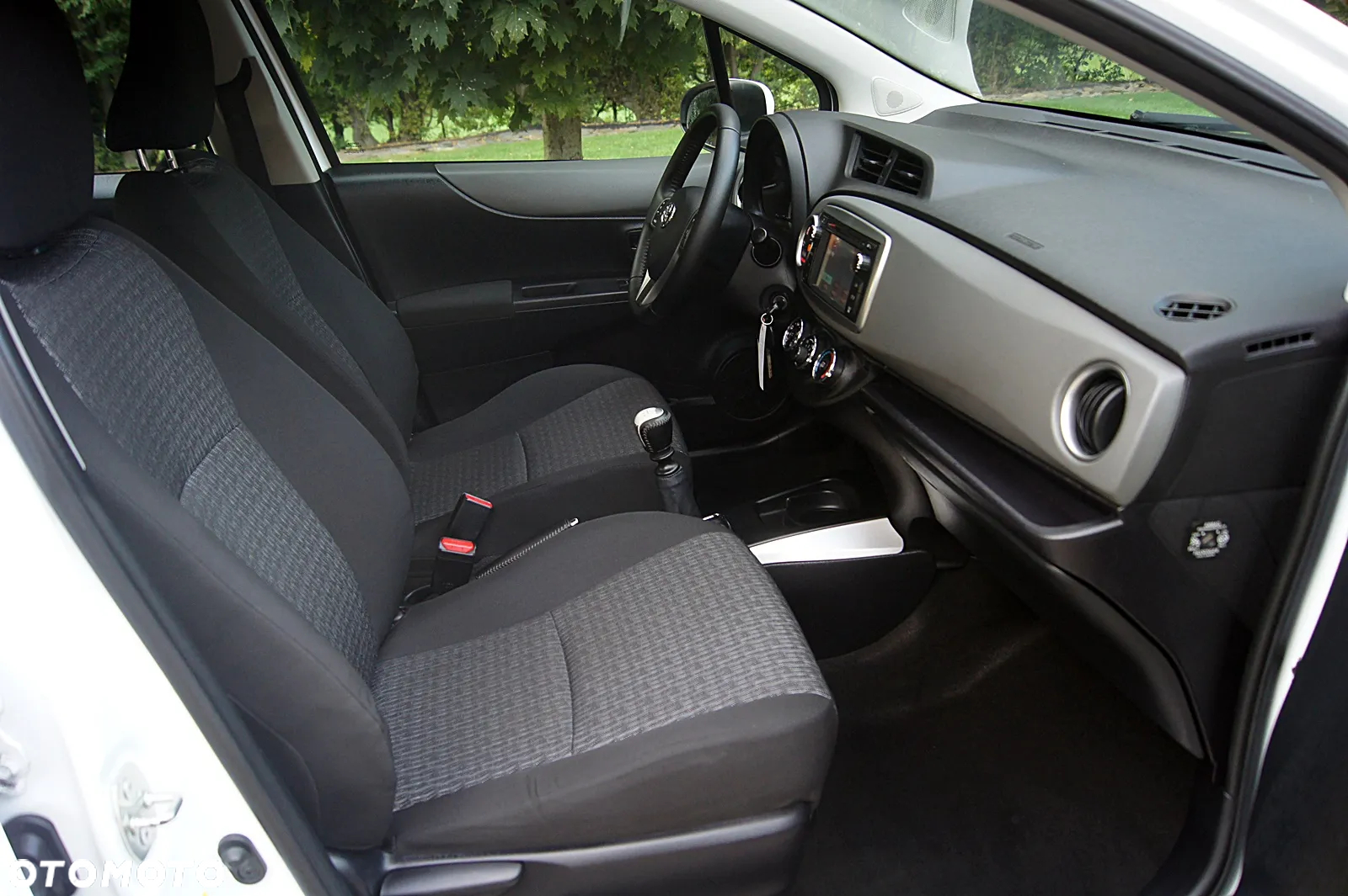 Toyota Yaris 1.33 VVT-i Style - 27