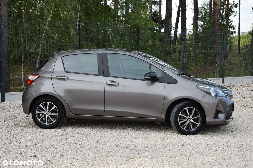 Toyota Yaris 1.5 Active - 14