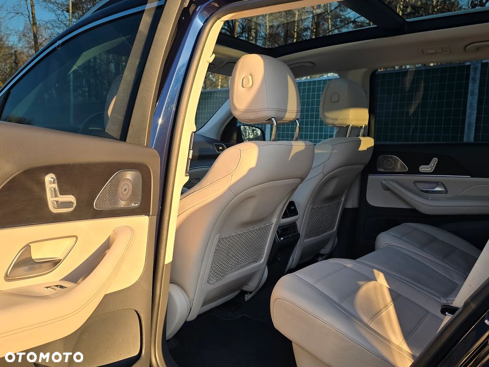 Mercedes-Benz GLS - 14