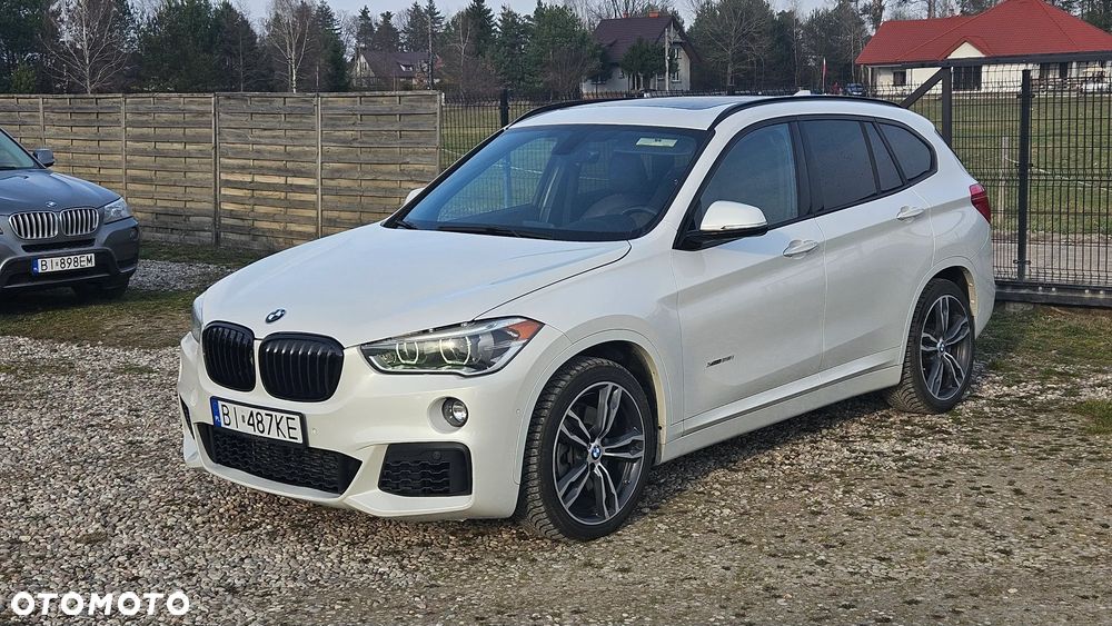 BMW X1 xDrive28i Sport Line - 14