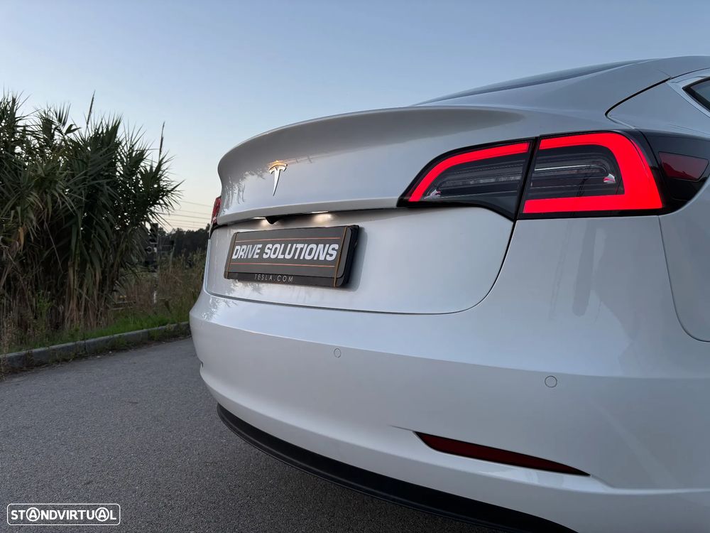 Tesla Model 3 Standard Range Plus RWD - 18