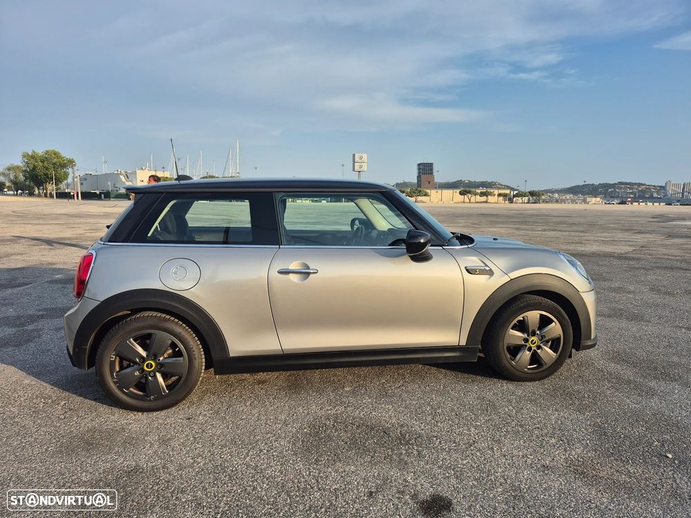 MINI 3 Portas Cooper SE - 6