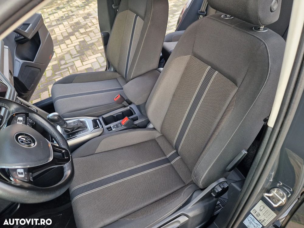 Volkswagen T-Roc 2.0 TDI DSG Design - 15