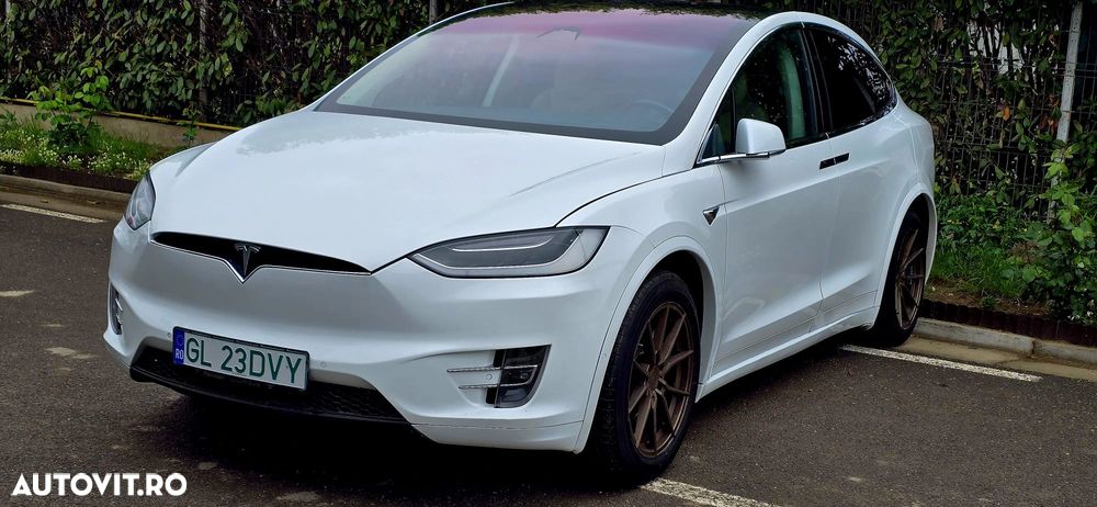 Tesla Model X Signature P90D Allradantrieb - 2