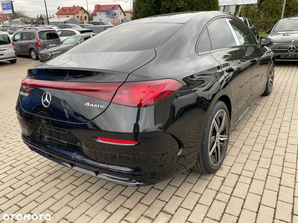 Mercedes-Benz CLA - 4