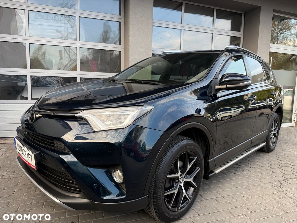 Toyota RAV4 2.0 Prestige 4x4 - 28