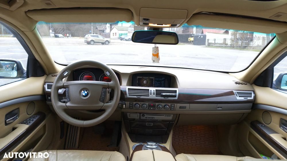BMW Seria 7 730iL A - 7