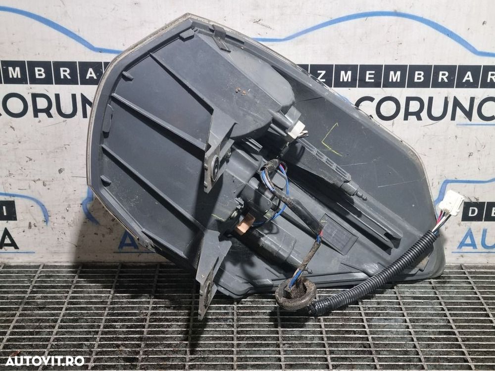 Stop Dreapta Nissan X - Trail T32 2014 - 2017 SUV 4 Usi (1248) Bec clasic - 2