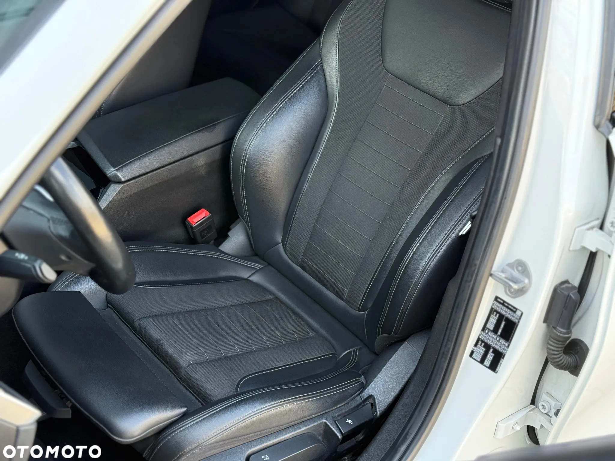 BMW Seria 3 320d Advantage sport - 30