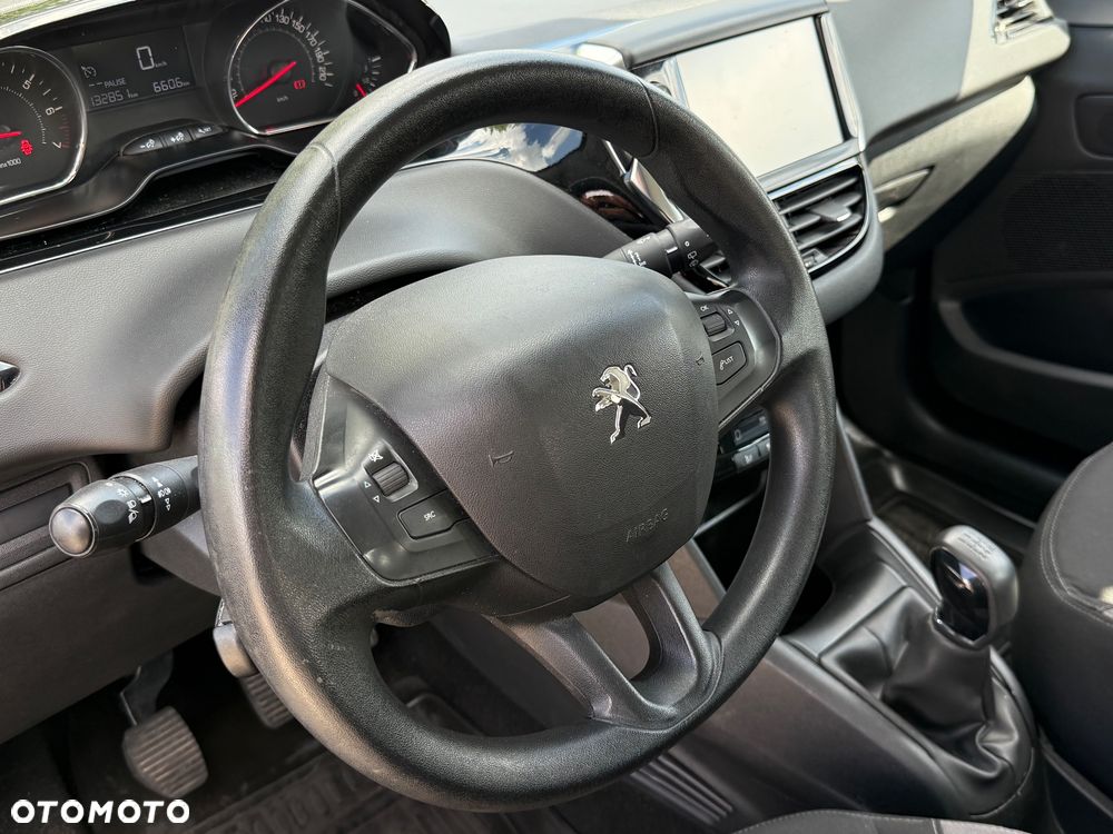 Peugeot 208 1.4 VTi Allure - 13