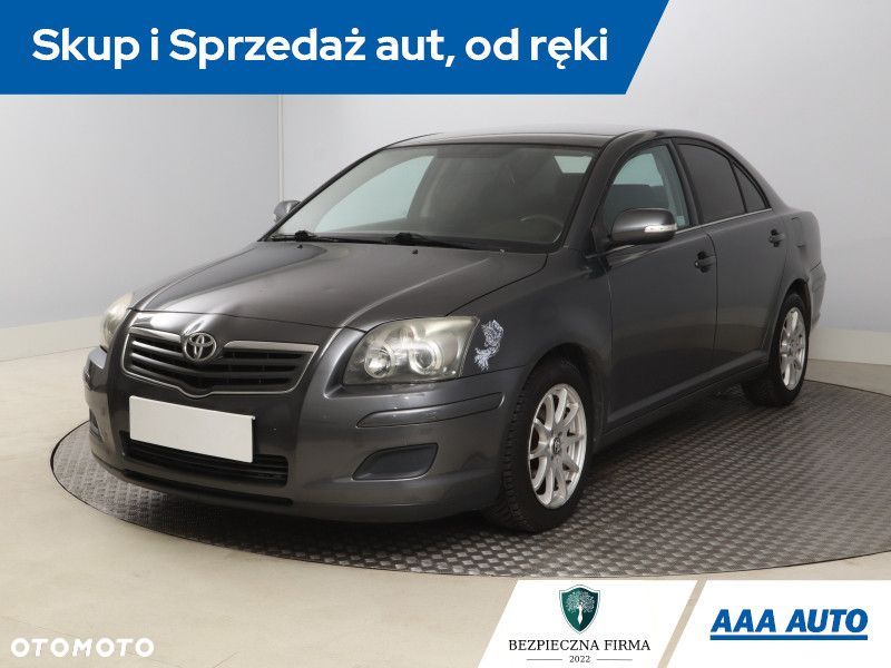 Toyota Avensis - 3
