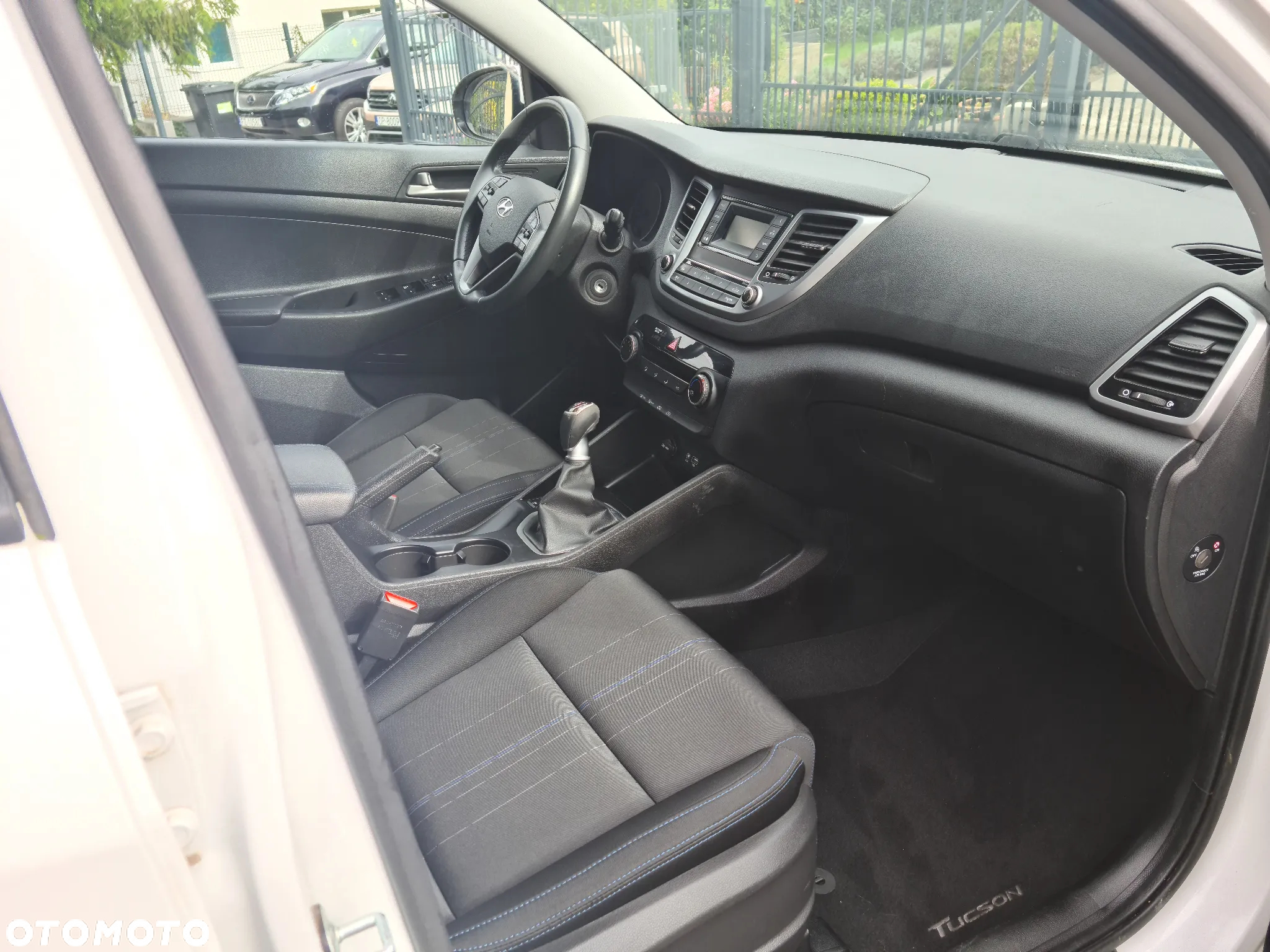 Hyundai Tucson blue 1.7 CRDi 2WD Style - 28
