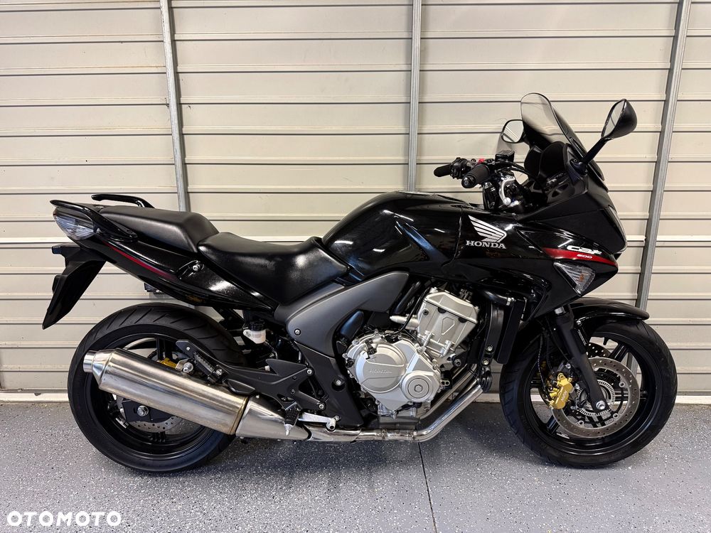 Honda CBF - 2