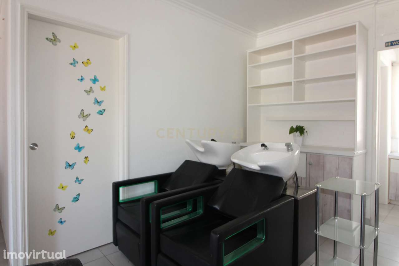 Loja de Cabeleireiro para Arrendamento – Carcavelos - Grande imagem: 3/17