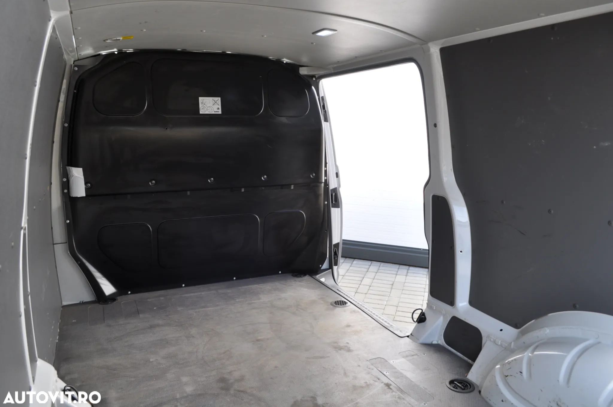 Volkswagen Transporter L-TW TDI Kurz - 14