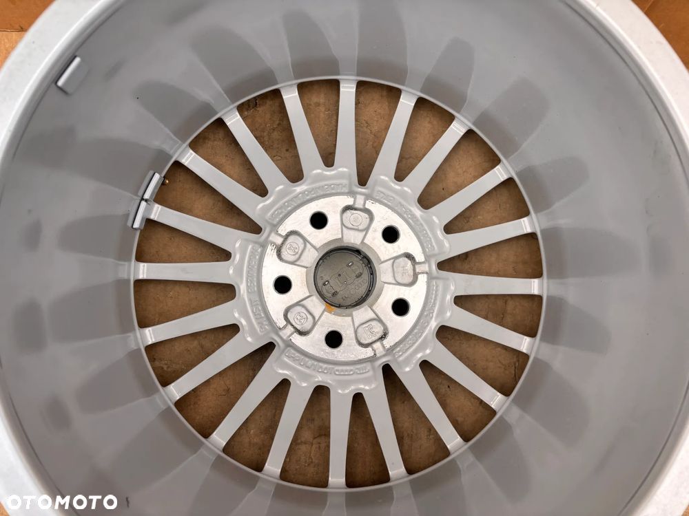 Oryginalna Felga Aluminiowa Audi A3 8Y 8Y0 8J 17 ET45 8 17" 5x112 8Y0601025B - 4
