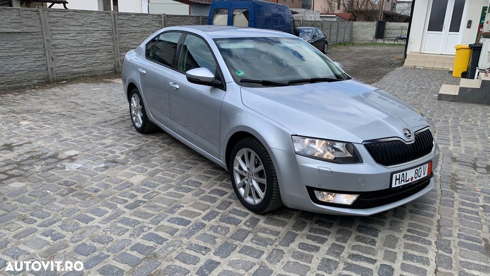 Skoda Octavia 1.4 TSI STYLE - 3