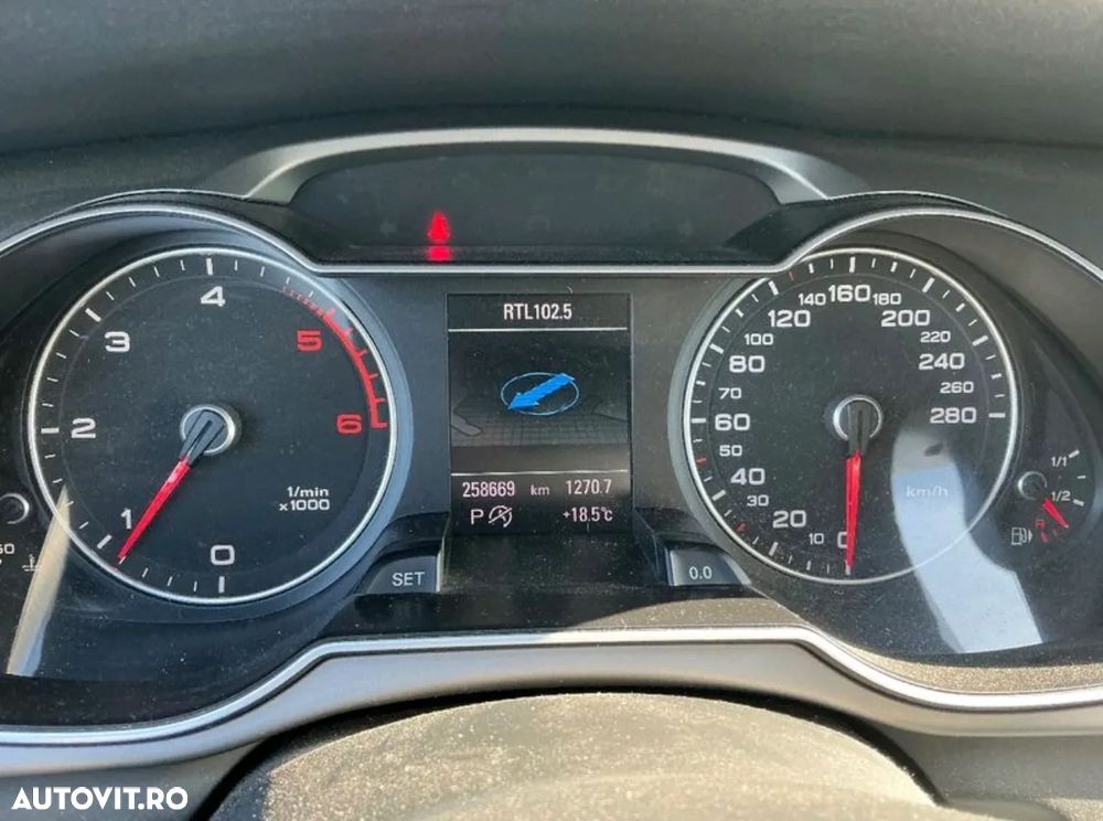 Audi A4 2.0 TDI DPF multitronic Attraction - 9