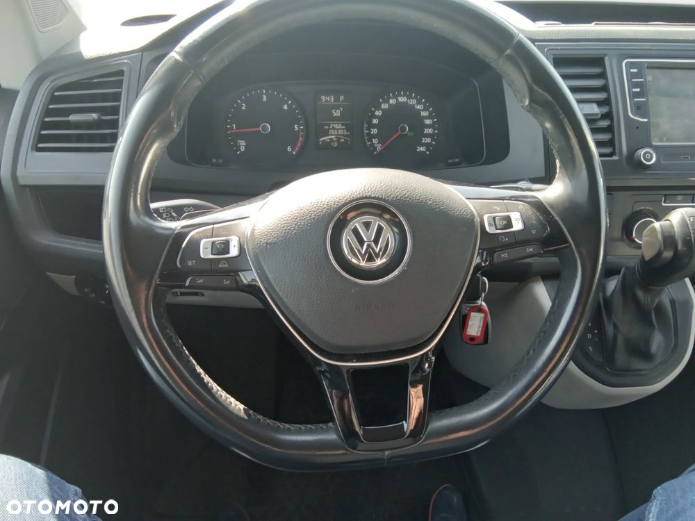 Volkswagen Transporter Caravelle DSG Kurz Comfortline - 16
