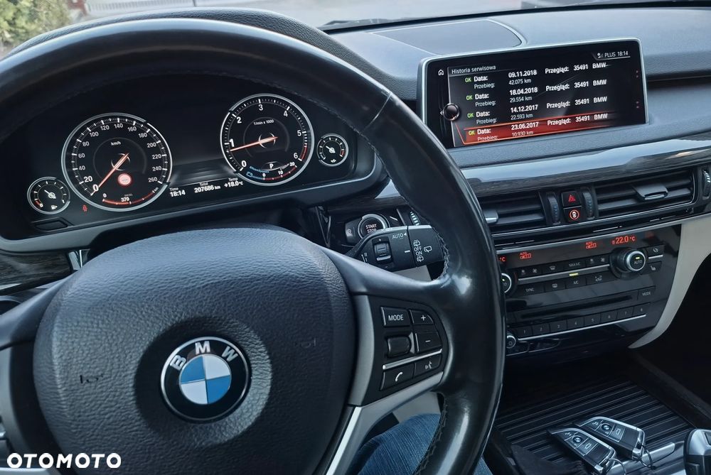 BMW X5 - 25