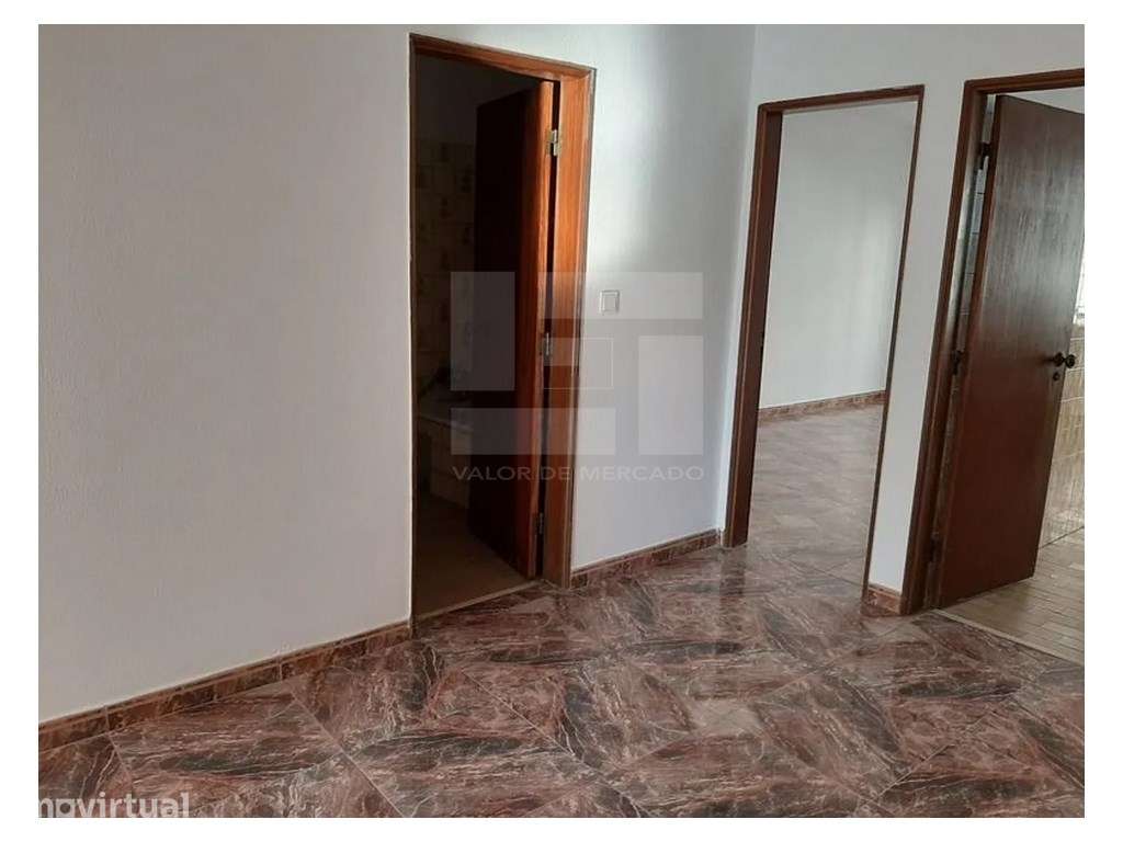 Apartamento T2 no Cacém, Sintra, com excelente localização. - Grande imagem: 5/12