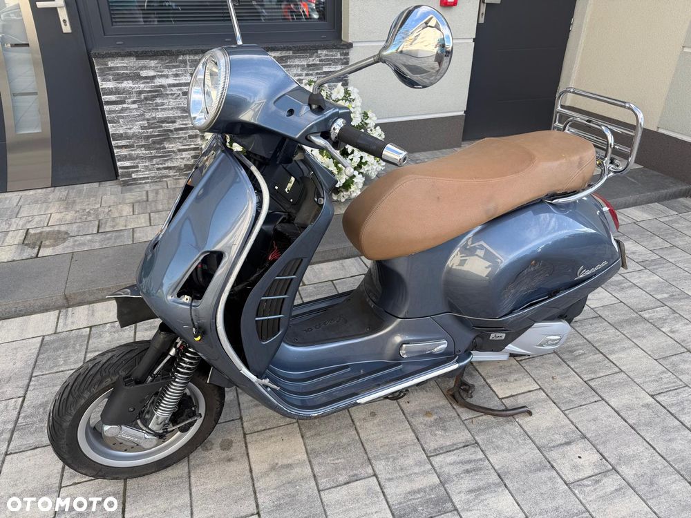 Piaggio Vespa