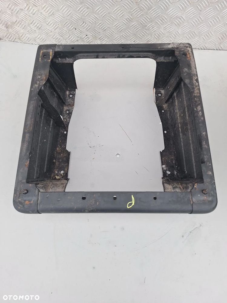 PODSTAWA FOTELA PRAWA PRAWY PRZÓD PASAŻERA VW T5 - 1