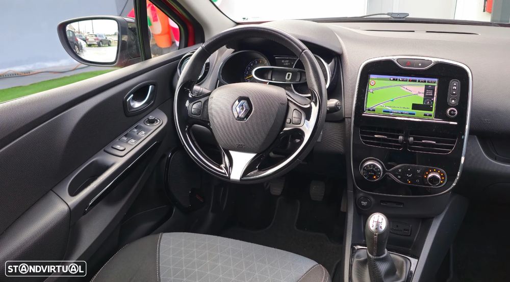 Renault Clio Sport Tourer 0.9 TCE Limited - 12