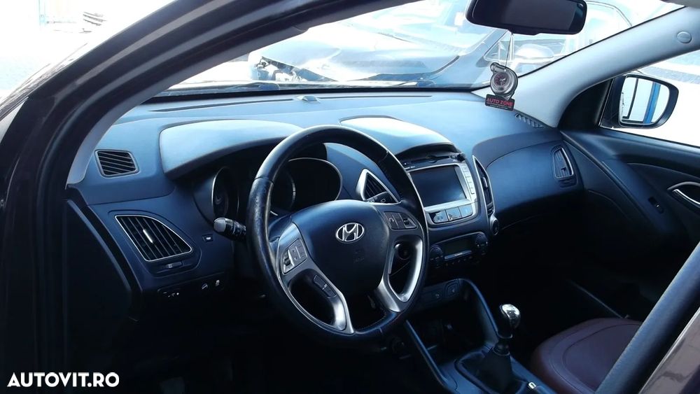 Hyundai ix35 2.0 CRDI 2WD Comfort - 21
