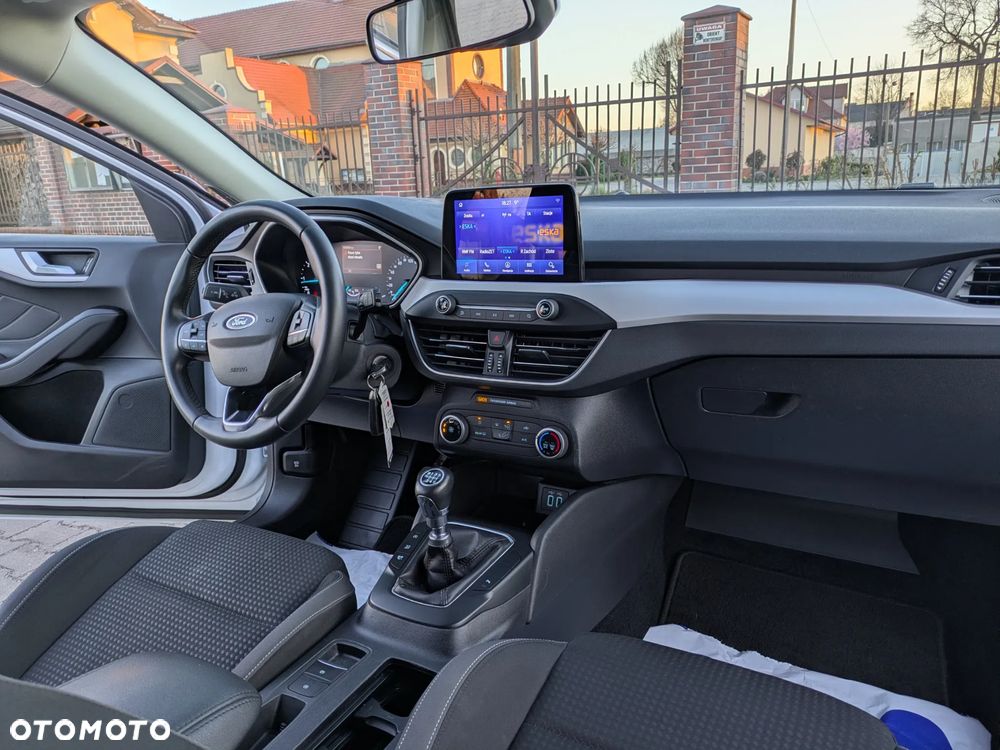 Ford Focus 1.5 EcoBlue Start-Stopp-System COOL&CONNECT - 20