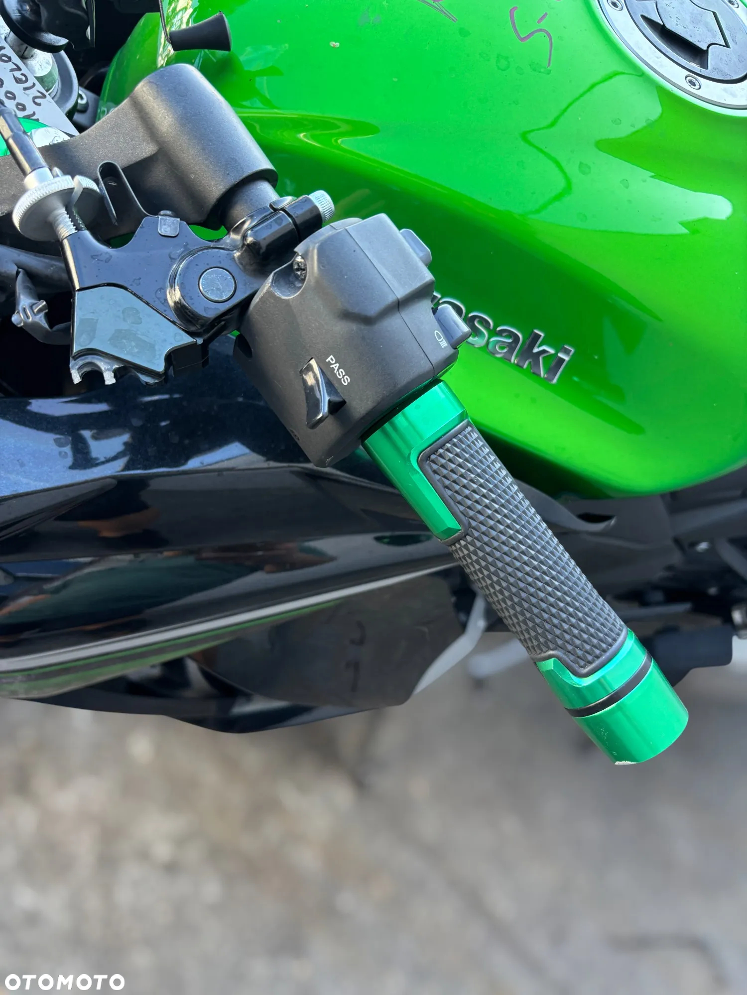 Kawasaki Ninja 1000 SX - 21