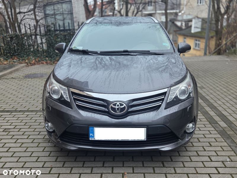 Toyota Avensis 2.0 D-4D Premium - 1