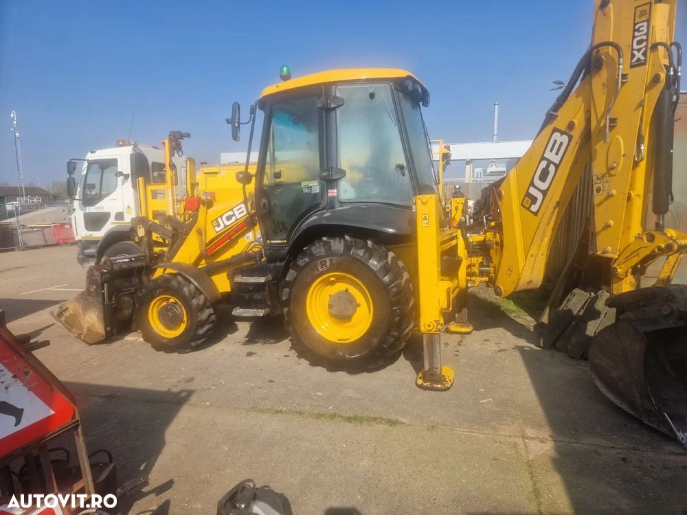 JCB 3CX SM - 10
