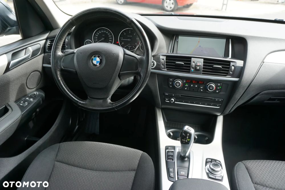 BMW X3 xDrive20d - 14