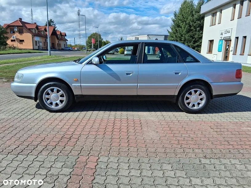 Audi A6 Limousine 2.6 E - 8
