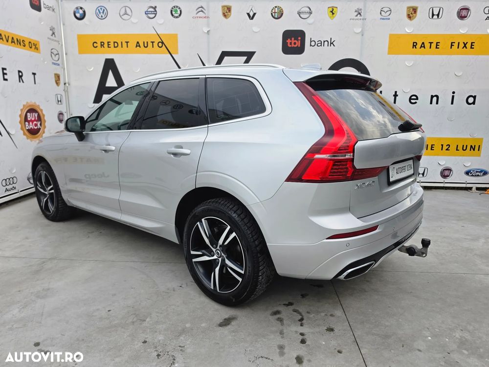 Volvo XC 60 D5 AWD R-Design - 4