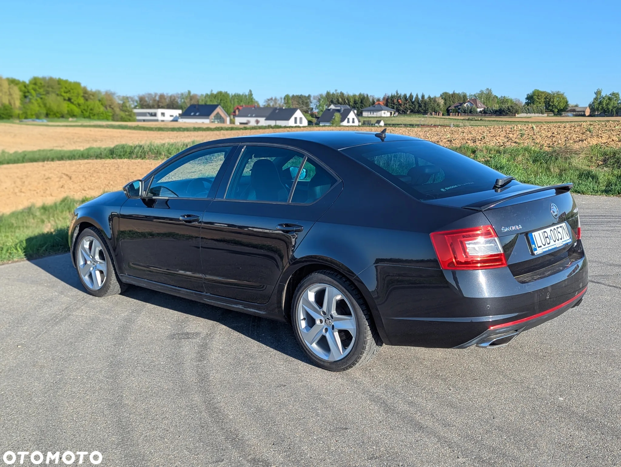 Skoda Octavia 2.0 TSI RS - 15
