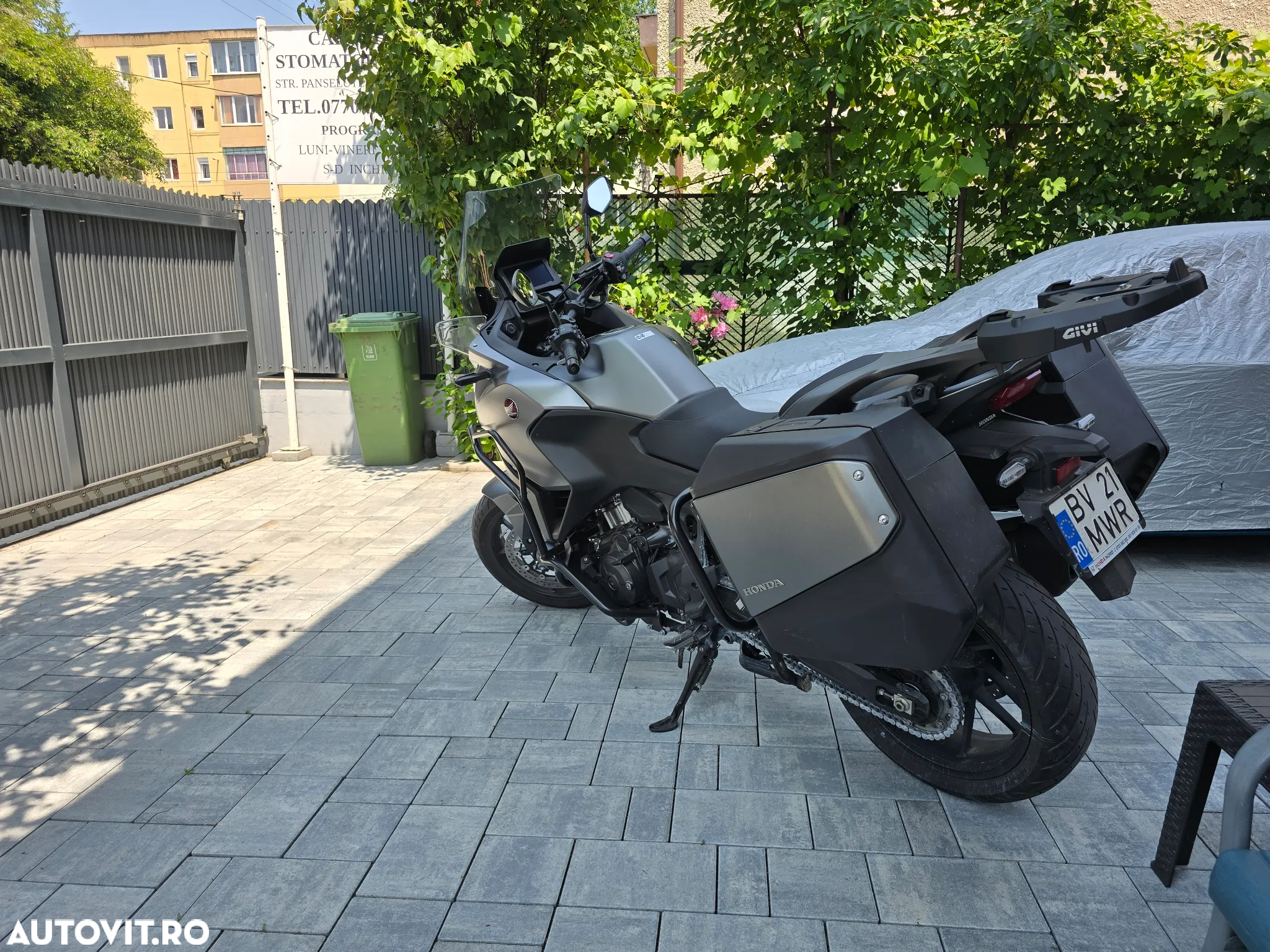Honda NT 1100 - 3