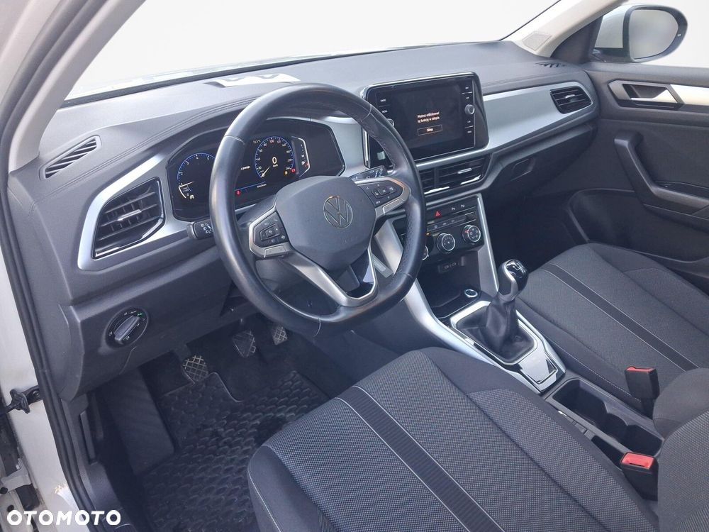 Volkswagen T-Roc 1.5 TSI Life - 15
