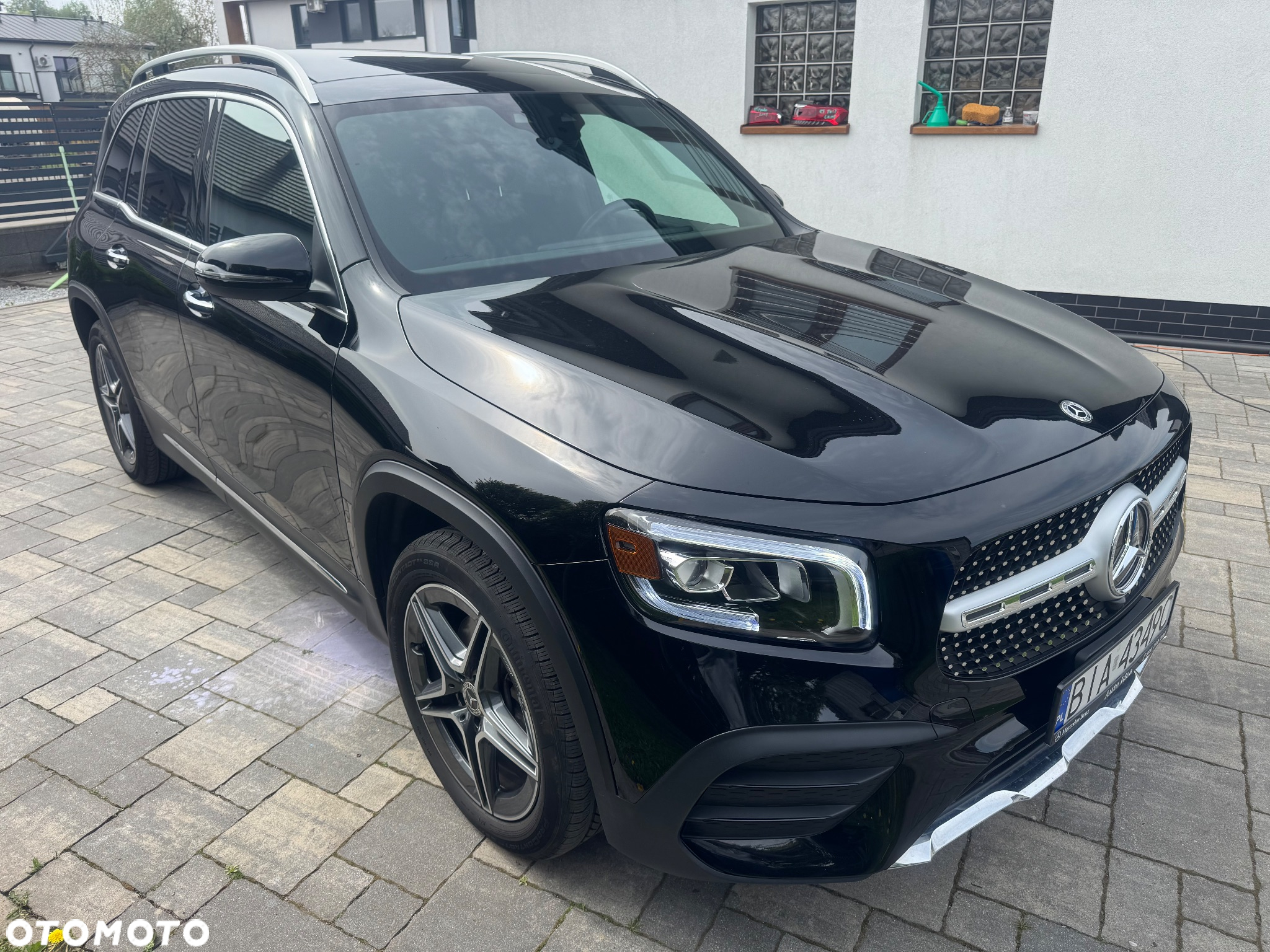 Mercedes-Benz GLB 250 4-Matic AMG Line 8G-DCT - 4