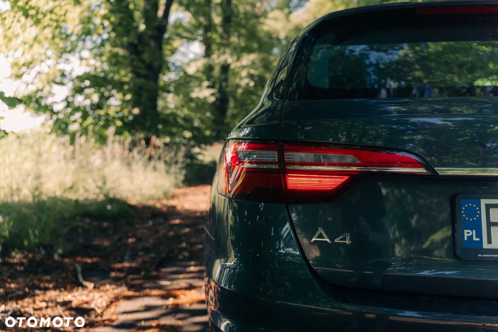 Audi A4 Avant 30 TDI S tronic - 7