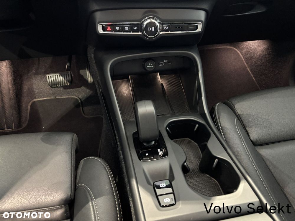 Volvo XC 40 - 16