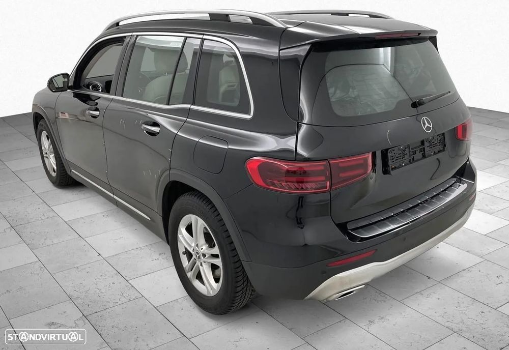 Mercedes-Benz GLB 200 - 16